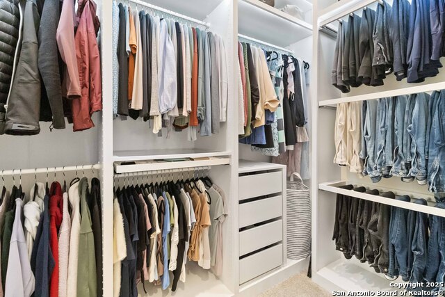 Listing photo id 26 for 149 Red Oak  