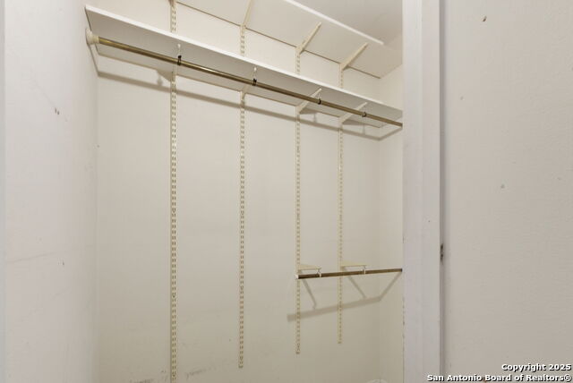 Image 16 of 34 For 7707 Broadway  3