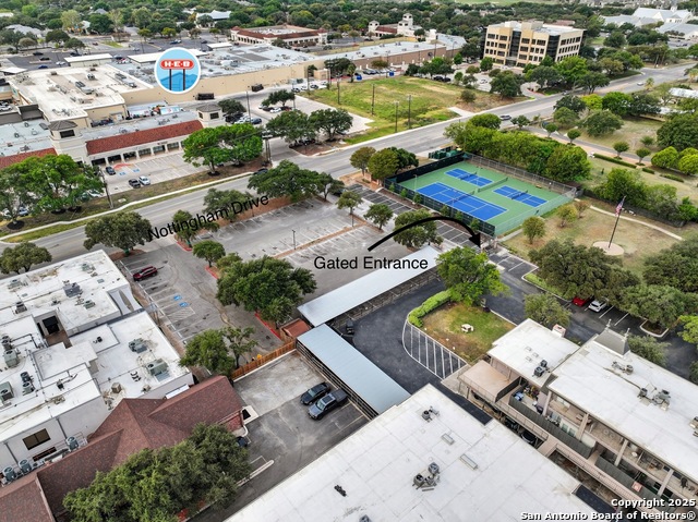 Image 30 of 34 For 7707 Broadway  3