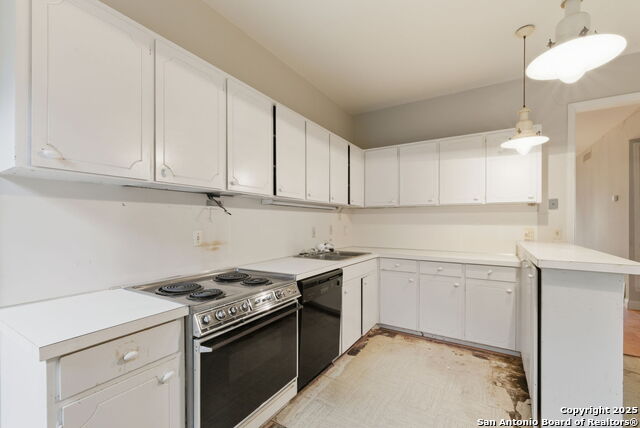 Image 8 of 34 For 7707 Broadway  3