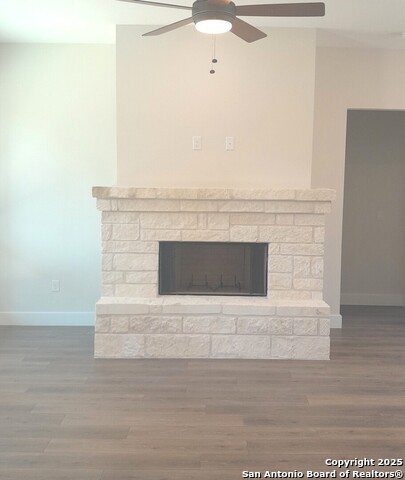 Listing photo id 5 for 1140 Yaupon  