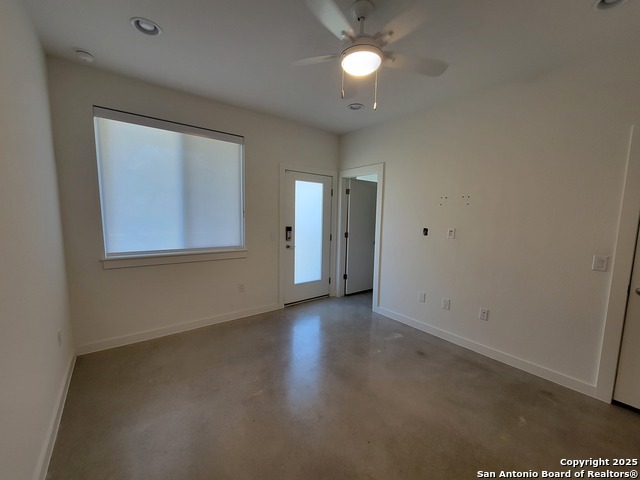 Image 11 of 16 For 102 Tendick  Unit