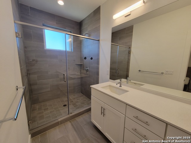 Image 9 of 16 For 102 Tendick  Unit