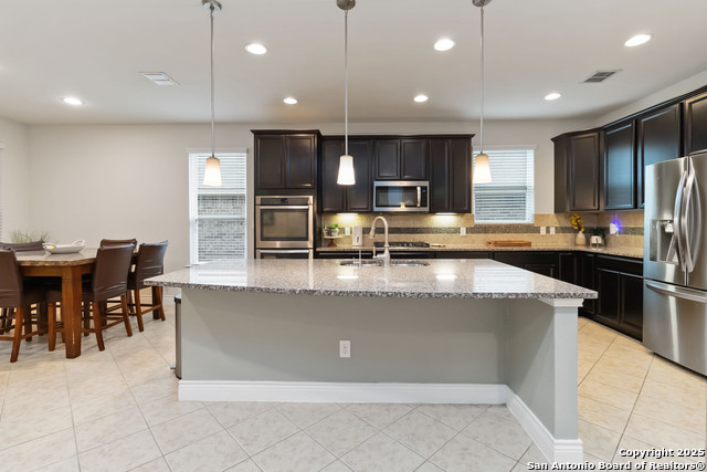 Image 12 of 24 For 10719 Serrento Hi