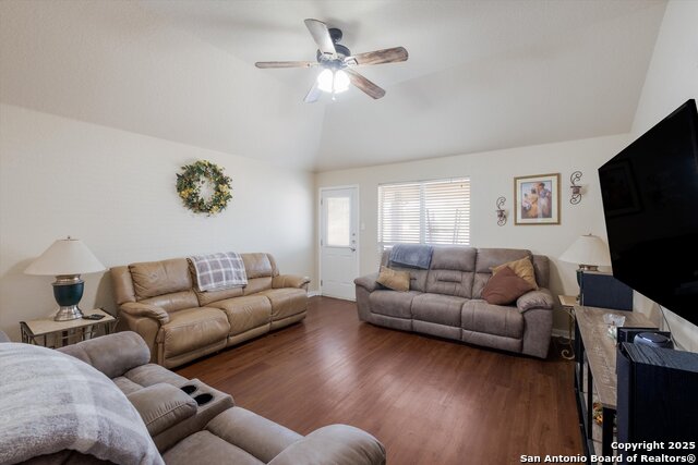 Image 7 of 30 For 4006 Giverny Ct