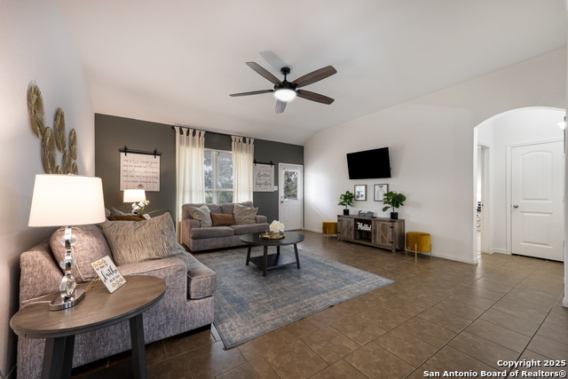 Image 11 of 33 For 1802 Gray Fox Creek