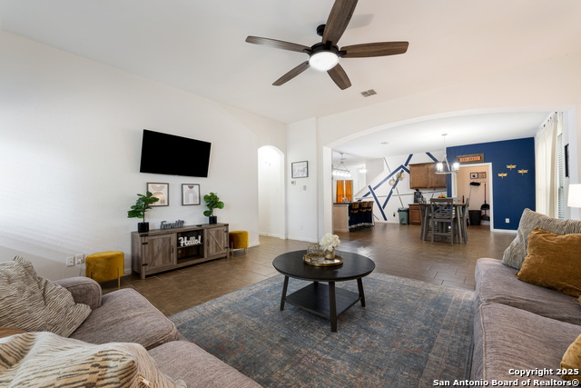 Image 12 of 33 For 1802 Gray Fox Creek