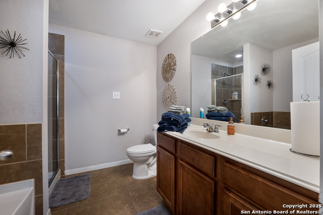 Image 22 of 33 For 1802 Gray Fox Creek