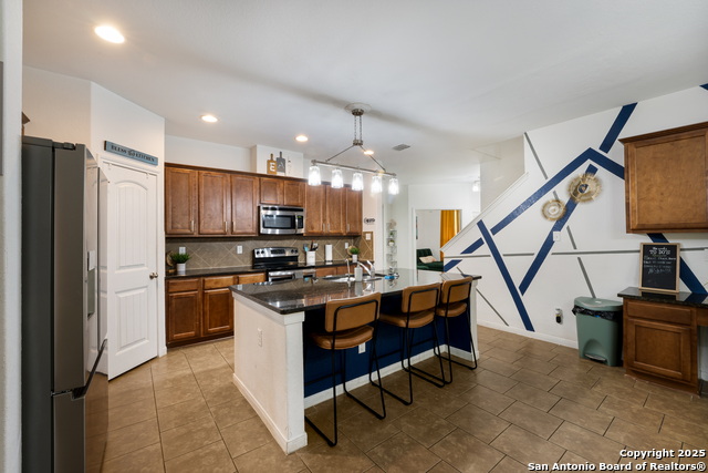 Image 8 of 33 For 1802 Gray Fox Creek