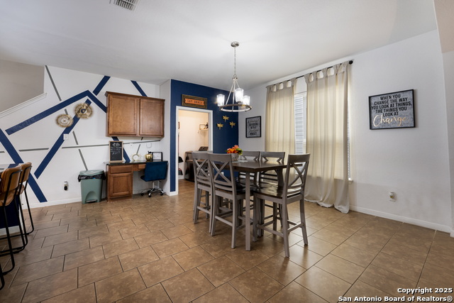 Image 9 of 33 For 1802 Gray Fox Creek