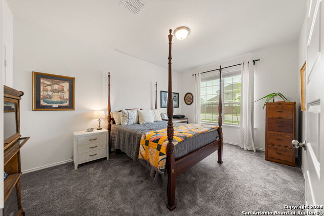 Listing photo id 20 for 204 White Barn