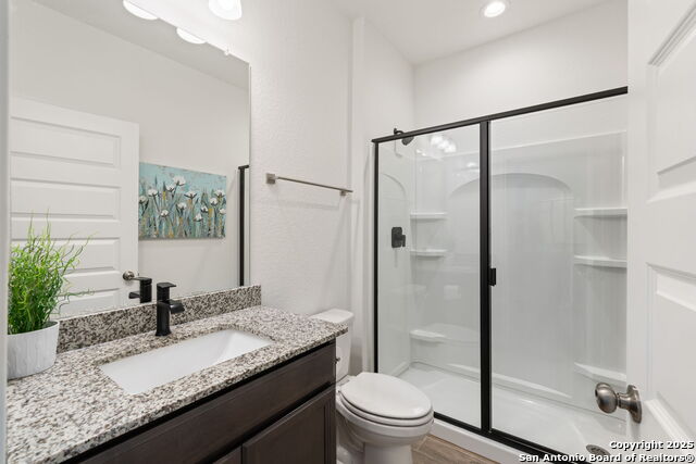 Listing photo id 21 for 204 White Barn