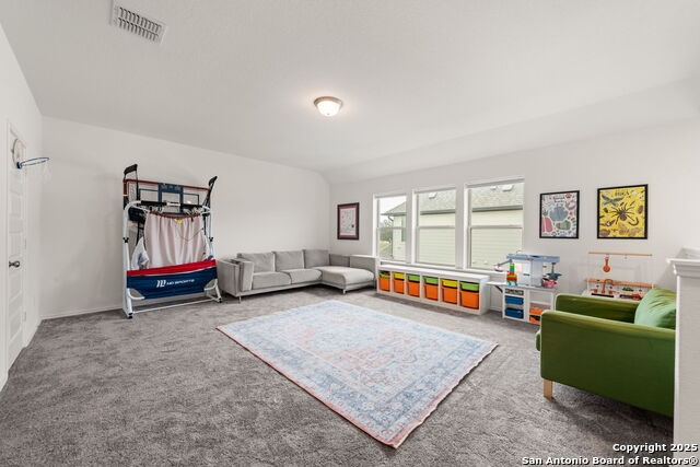 Listing photo id 28 for 204 White Barn