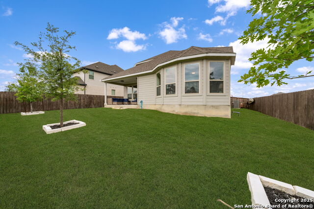 Listing photo id 33 for 204 White Barn