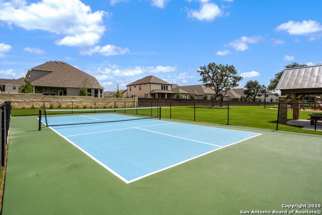 Listing photo id 38 for 204 White Barn