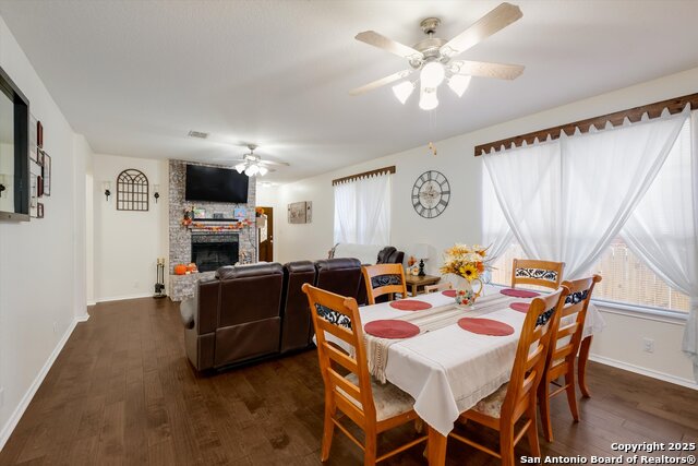 Image 9 of 28 For 2606 Silverton Wind