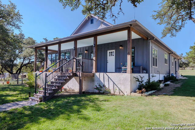 Details for 872 Oak Drive, Blanco, TX 78606