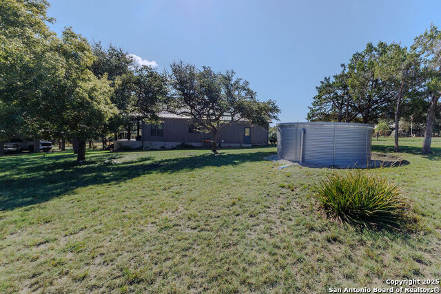 Image 38 of 62 For 872 Oak Drive