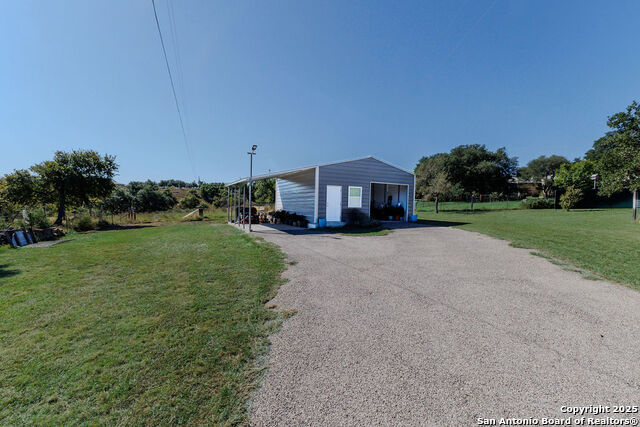 Image 45 of 62 For 872 Oak Drive