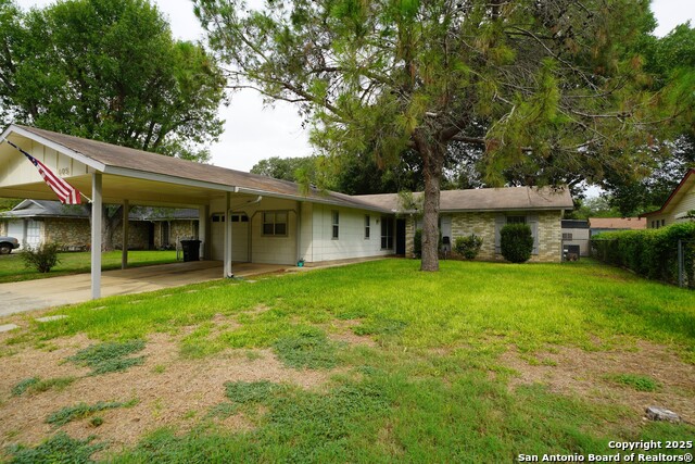 Image 3 of 23 For 605 Maple