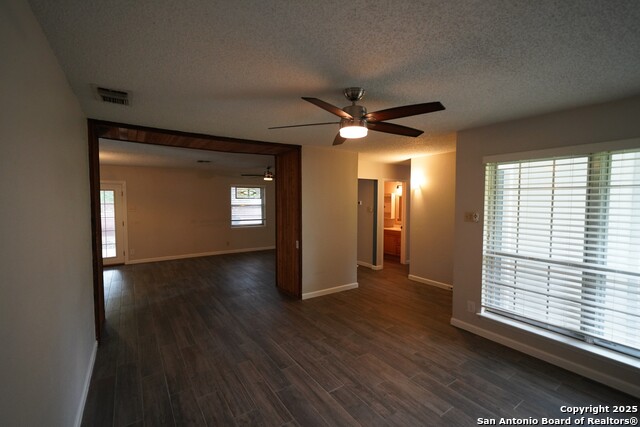 Image 5 of 23 For 605 Maple