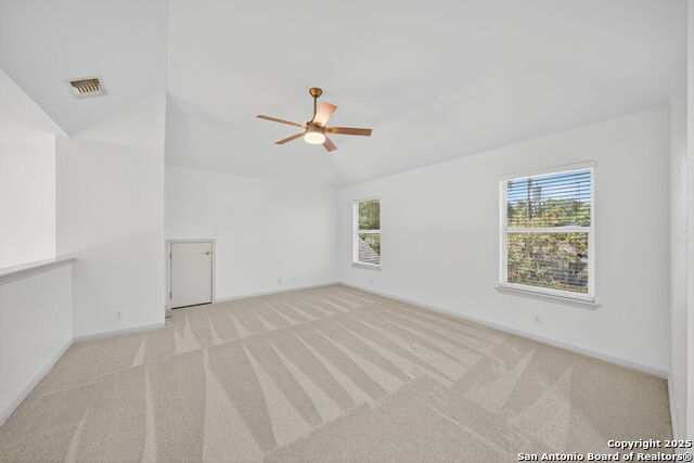 Image 31 of 37 For 210 English Oaks