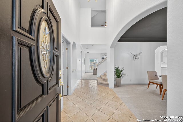 Image 6 of 37 For 210 English Oaks