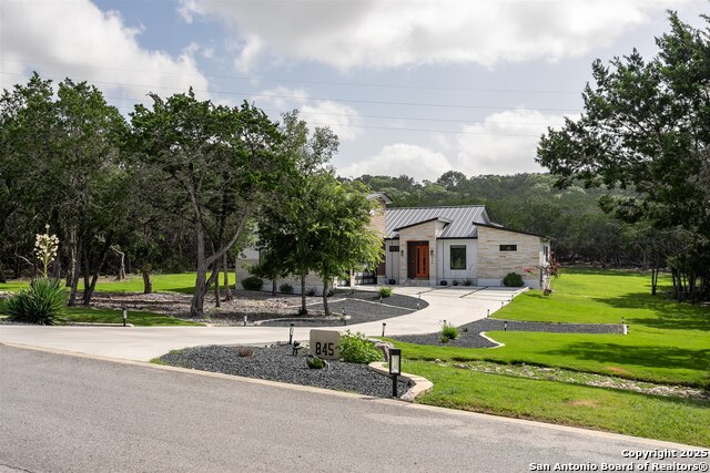 Image 10 of 56 For 845 Coronado