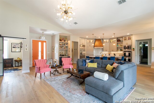 Image 13 of 56 For 845 Coronado