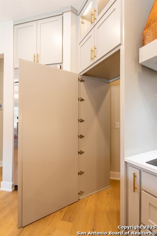 Image 20 of 56 For 845 Coronado