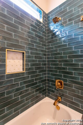 Image 38 of 56 For 845 Coronado