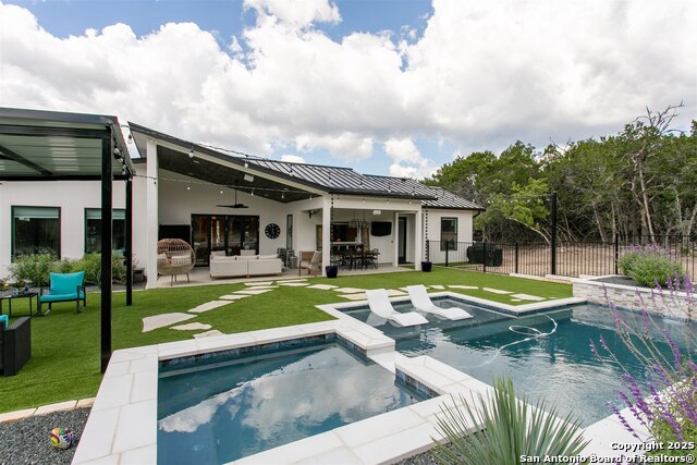 Image 4 of 56 For 845 Coronado