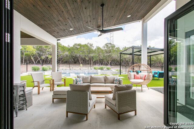 Image 44 of 56 For 845 Coronado