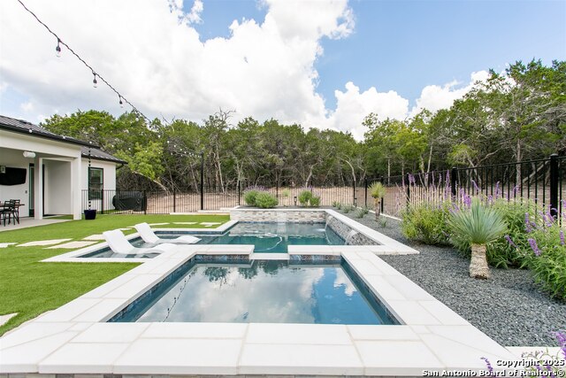 Image 48 of 56 For 845 Coronado