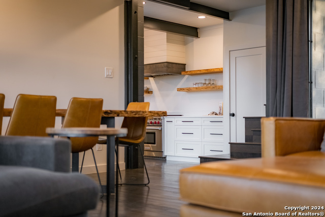 Image 17 of 85 For 228 & 232 Spring Rd