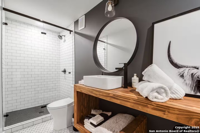 Image 20 of 85 For 228 & 232 Spring Rd