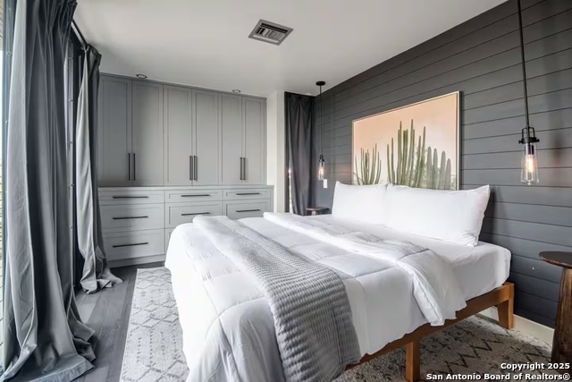 Image 31 of 85 For 228 & 232 Spring Rd