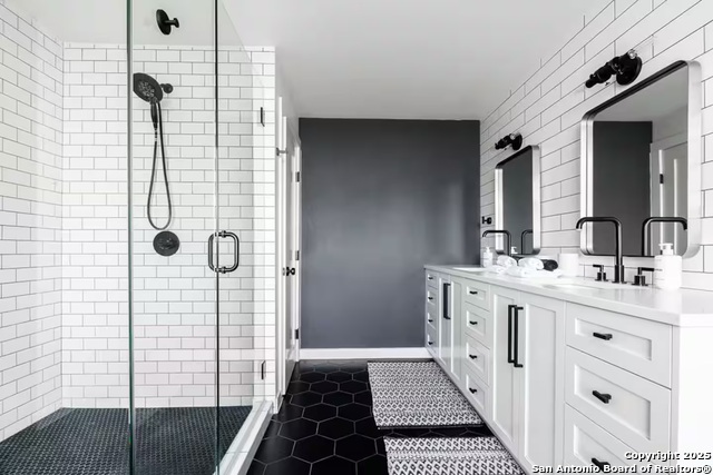 Image 42 of 85 For 228 & 232 Spring Rd