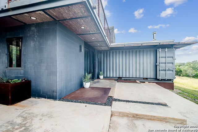 Image 5 of 85 For 228 & 232 Spring Rd