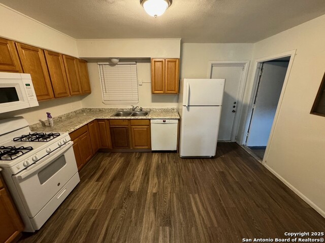 Image 3 of 10 For 4206 Eisenhauer