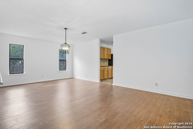 Image 25 of 33 For 4835 Sunlit Well