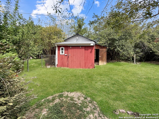 Listing photo id 23 for 1521 Pecan Dr Nw