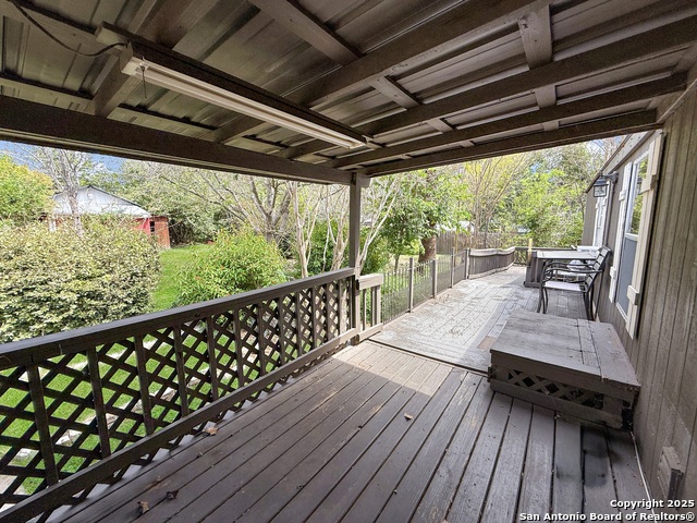 Listing photo id 25 for 1521 Pecan Dr Nw