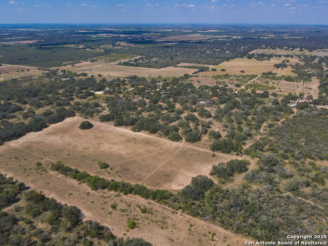 Image 58 of 78 For 0 Fm 2200