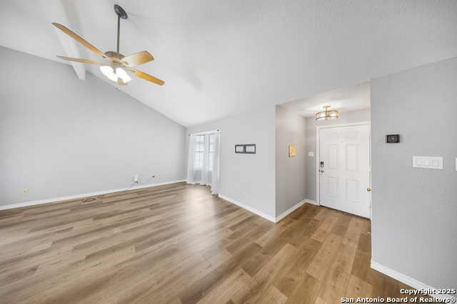 Listing photo id 1 for 6522 Forest Village