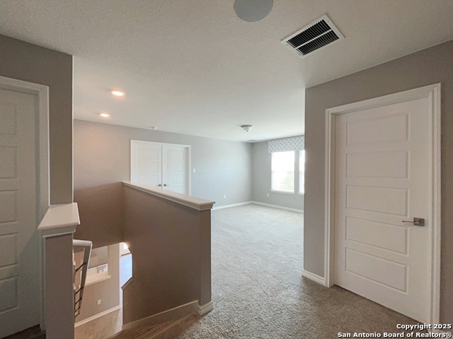 Image 18 of 52 For 8018 Kingfisher Landing