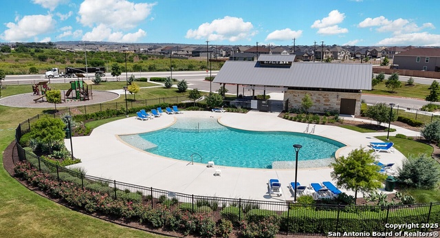 Image 42 of 52 For 8018 Kingfisher Landing