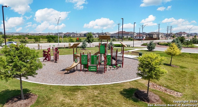 Image 46 of 52 For 8018 Kingfisher Landing