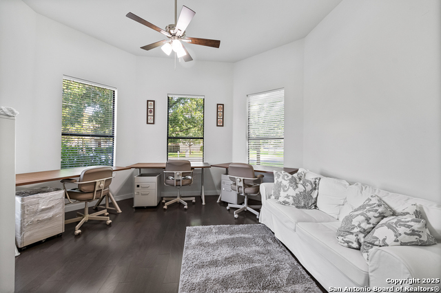 Image 22 of 80 For 136 Evergreen W