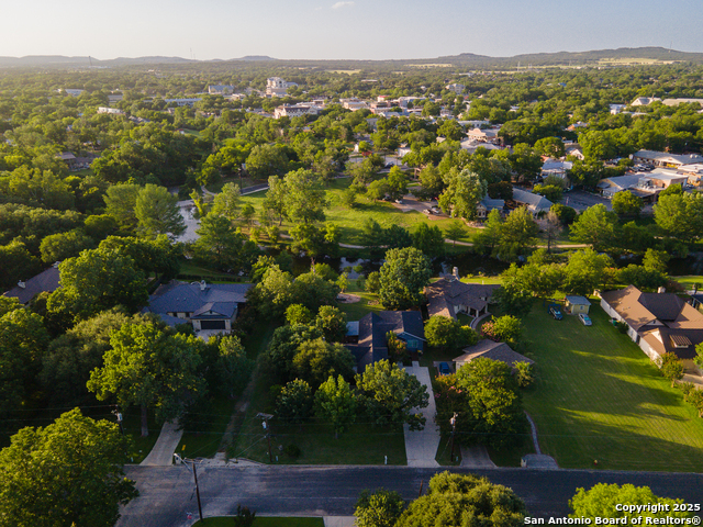 Image 58 of 80 For 136 Evergreen W